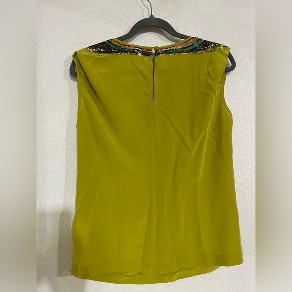 Trina Turk embellished sequin 100% silk sleeveless top NWT - Picture 4 of 5